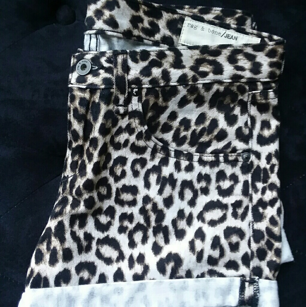 Rag & Bone Leopard Jean Shorts - Picture 2 of 8